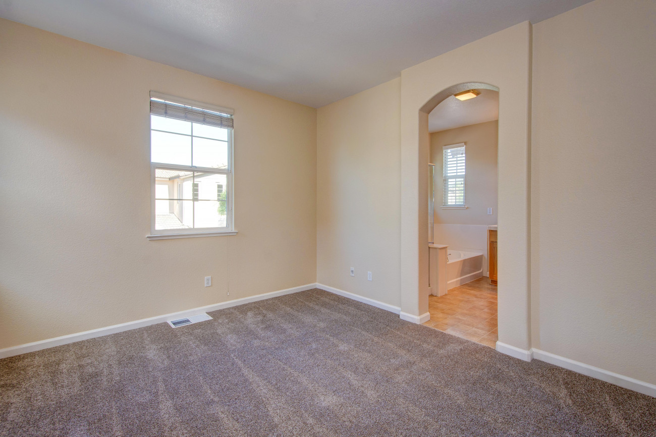 1610 Chamberlain-16.jpg